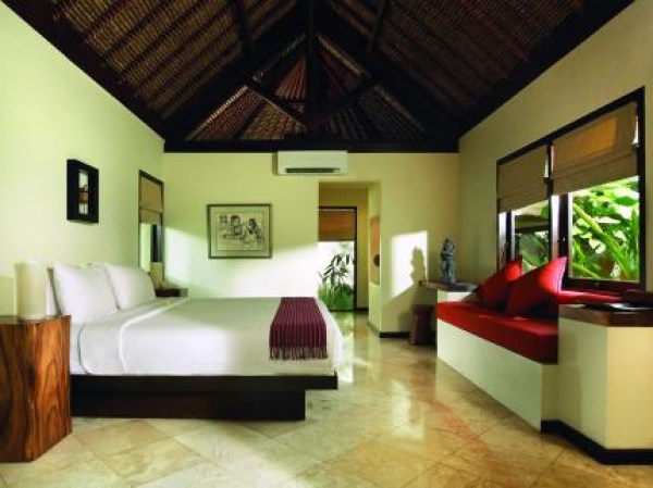 senggigi-qunci-villas-lombok-room