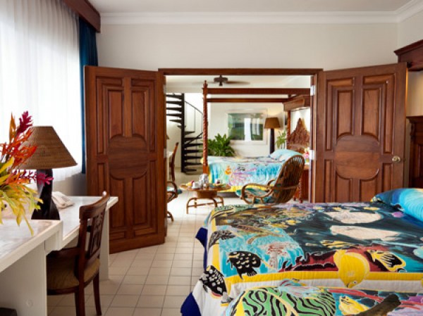 yap-manta-ray-bay-rooms-deluxe-ocean-view-lg